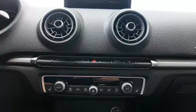 Audi A3 Limousine 2017 - 20500 EUR, 61500 km - AUTO.MOTO.pt - 61500km - foto 11 de 21