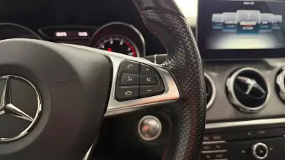 Mercedes-Benz GLA 250 2017 - 26990 EUR, 119434 km - AUTO.MOTO.pt - 119434km - foto 25 de 33