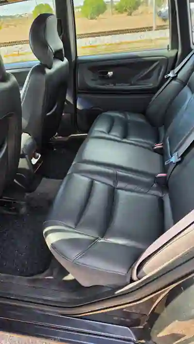 Volvo S70 1997 — foto 6 de 15