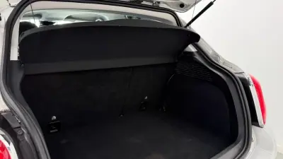 Fiat 500X 2018 - 12990 EUR, 156250 km - AUTO.MOTO.pt - 156250km - foto 32 de 33