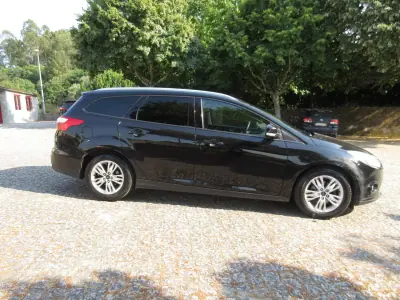 Ford Focus SW 2013 - 6990 EUR, 210000 km - 210000km - foto 10 de 28