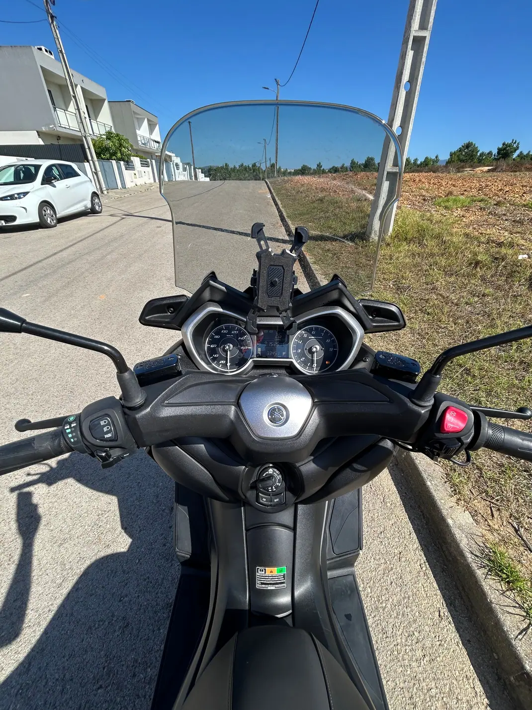 Yamaha XMAX 2018 - 3750 EUR, 34000 km - 34000km - foto 5 de 5