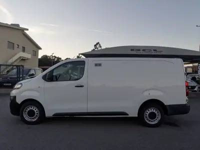 Citroën Jumpy 2021 — foto 4 de 25
