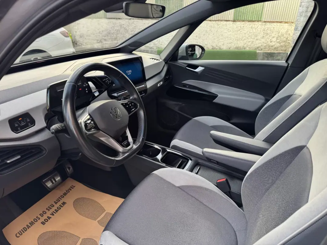 Volkswagen ID.3 2020 - 19500 EUR, 94000 km - AUTO.MOTO.pt - 94000km - foto 16 de 44