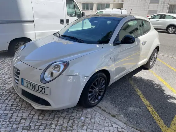 Alfa Romeo MiTo 2013 - 6750 EUR, 157000 km - AUTO.MOTO.pt - 157000km - foto 8 de 30