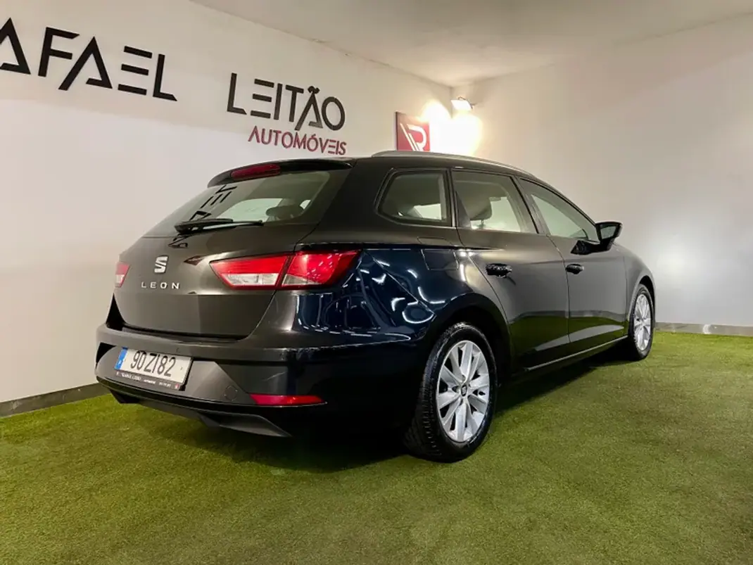 SEAT Leon ST 2019 - 11950 EUR, 182000 km - AUTO.MOTO.pt - 182000km - foto 6 de 34