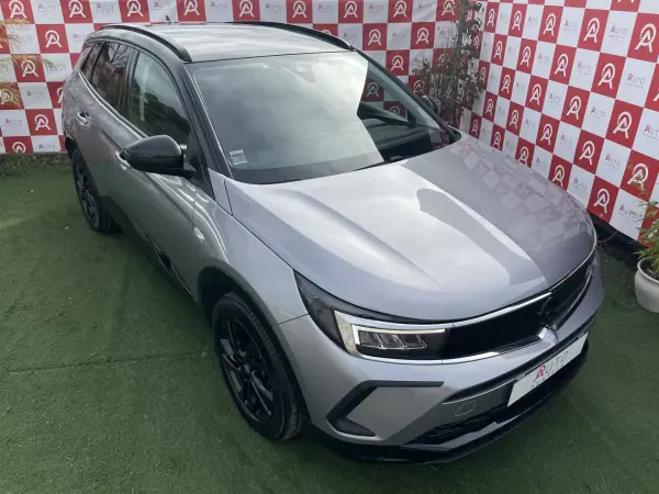 Opel Grandland 2022 - 21990 EUR, 110565 km - AUTO.MOTO.pt - 110565km - foto 6 de 23
