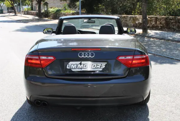 Audi A5 Cabrio 2013 - 19400 EUR, 190000 km - 190000km - foto 26 de 34