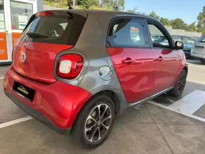 Smart ForFour 2016 - 9490 EUR, 134705 km - AUTO.MOTO.pt - 134705km - foto 5 de 9