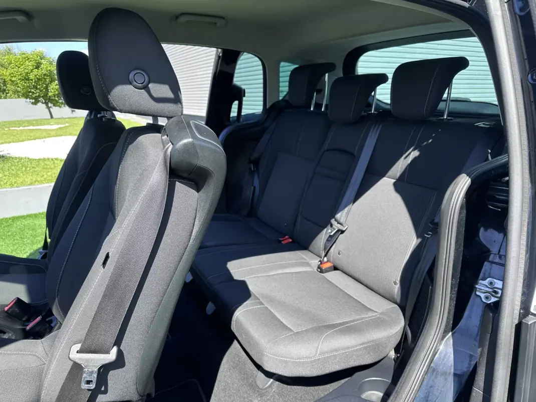 Ford B-Max 2017 - 9900 EUR, 130000 km - AUTO.MOTO.pt - 130000km - foto 28 de 53