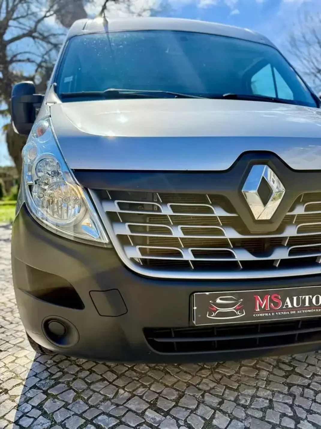 Renault Master 2.3 DCI L2H2 2020 - 17990 EUR, 144250 km - AUTO.MOTO.pt - 144250km - foto 26 de 38