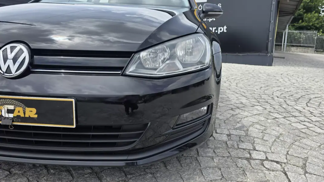 Volkswagen Golf 2015 - 14990 EUR, 135000 km - AUTO.MOTO.pt - 135000km - foto 13 de 26