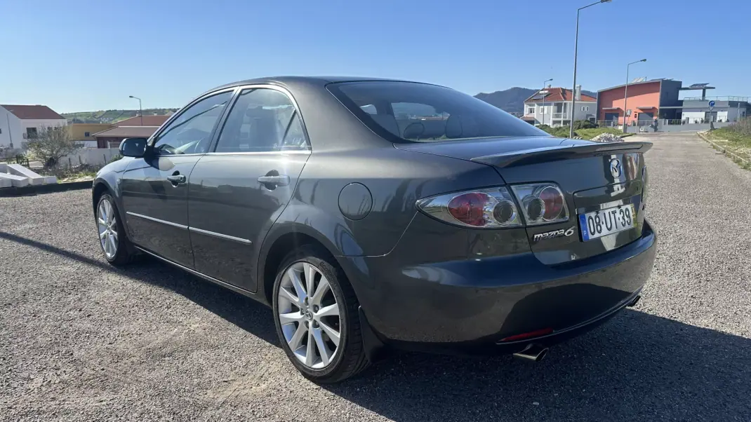 Mazda 6 2007 - 6750 EUR, 115000 km - AUTO.MOTO.pt - 115000km - foto 9 de 15