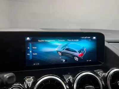 Mercedes-Benz GLA 250 2022 - 34000 EUR, 106000 km - AUTO.MOTO.pt - 106000km - foto 21 de 34