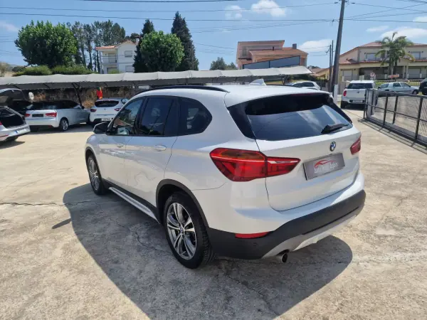 BMW X1 2017 - 20990 EUR, 156718 km - AUTO.MOTO.pt - 156718km - foto 10 de 39