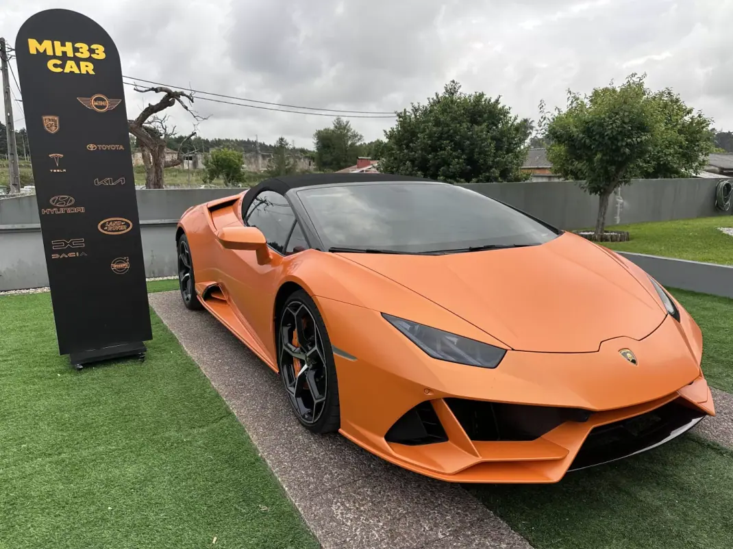 Lamborghini Huracán Spyder 2022 - 398000 EUR, 40000 km - AUTO.MOTO.pt - 40000km - foto 1 de 55