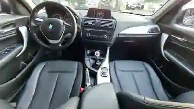 BMW 116 2013 - 8000 EUR, 239000 km - AUTO.MOTO.pt - 239000km - foto 8 de 15