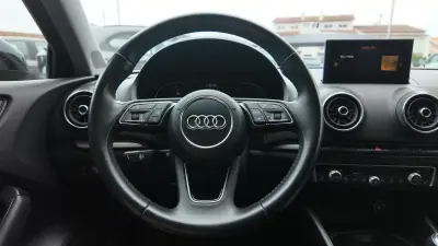 Audi A3 Limousine 2017 - 20500 EUR, 61500 km - AUTO.MOTO.pt - 61500km - foto 10 de 21