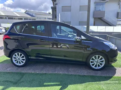 Ford B-Max 2017 - 9900 EUR, 130000 km - AUTO.MOTO.pt - 130000km - foto 14 de 53