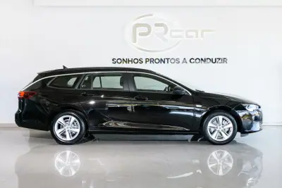 Opel Insignia Sports Tourer 2021 - 15900 EUR, 91563 km - AUTO.MOTO.pt - 91563km - foto 4 de 35