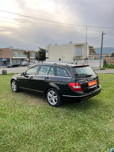 Mercedes-Benz C 220 2010 - 11900 EUR, 310000 km - AUTO.MOTO.pt - 310000km - foto 7 de 14