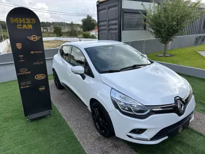 Renault Clio 2018 - 10900 EUR, 138929 km - AUTO.MOTO.pt - 138929km - foto 4 de 46