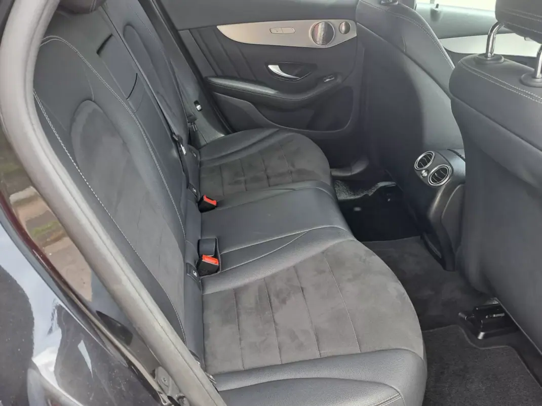 Mercedes-Benz GLC 220 2018 - 37900 EUR, 160312 km - 160312km - foto 25 de 48