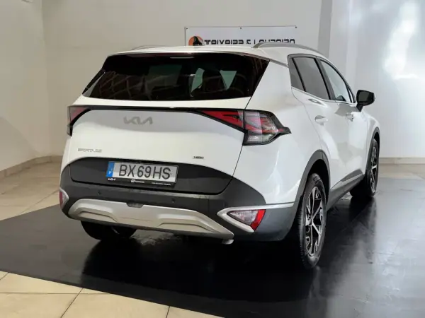 Kia Sportage 2025 - 36500 EUR, 2350 km - AUTO.MOTO.pt - 2350km - foto 5 de 21