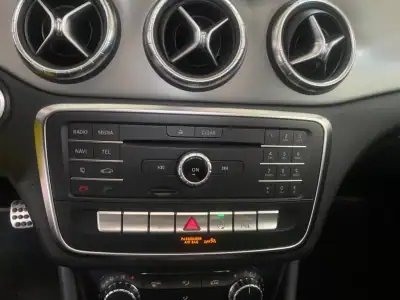 Mercedes-Benz CLA 180 2016 - 22900 EUR, 149000 km - AUTO.MOTO.pt - 149000km - foto 16 de 20
