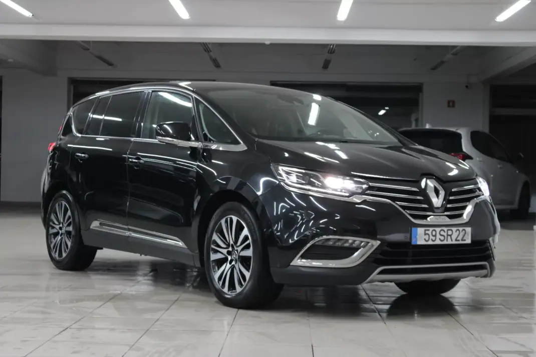 Renault Espace 2017 - 17900 EUR, 171000 km - AUTO.MOTO.pt - 171000km - foto 1 de 31