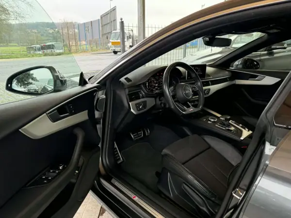 Audi A5 Sportback 2019 - 30750 EUR, 98486 km - AUTO.MOTO.pt - 98486km - foto 24 de 35