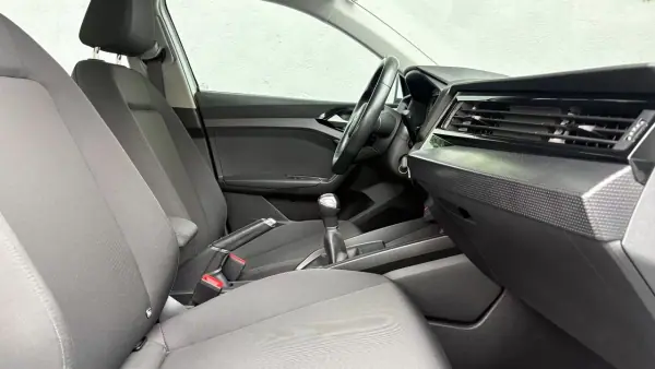 Audi A1 Sportback 2022 - 15900 EUR, 89000 km - AUTO.MOTO.pt - 89000km - foto 11 de 12