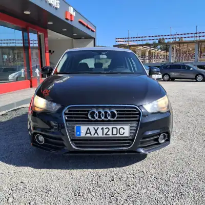Audi A1 Sportback 2012 - 10450 EUR, 206000 km - AUTO.MOTO.pt - 206000km - foto 3 de 14