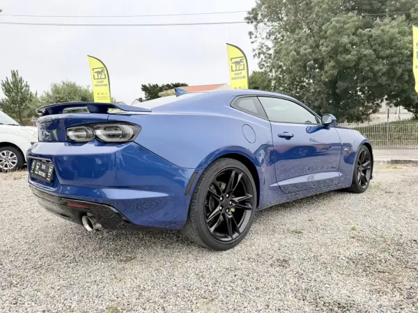 Chevrolet Camaro 2019 - 35990 EUR, 72000 km - AUTO.MOTO.pt - 72000km - foto 4 de 19