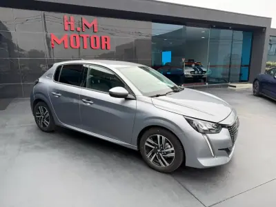 Peugeot 208 2021 - 11900 EUR, 44586 km - AUTO.MOTO.pt - 44586km - foto 2 de 12
