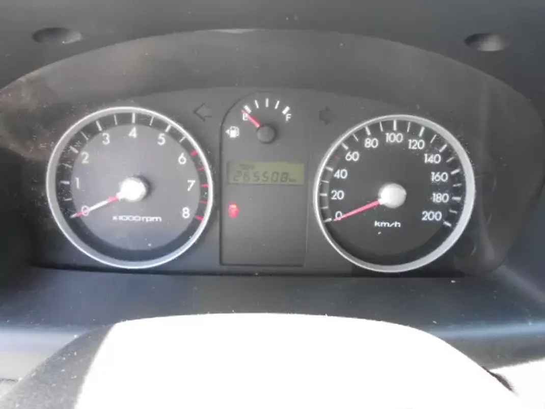 Hyundai Getz 2005 - 2900 EUR, 265508 km - AUTO.MOTO.pt - 265508km - foto 9 de 10