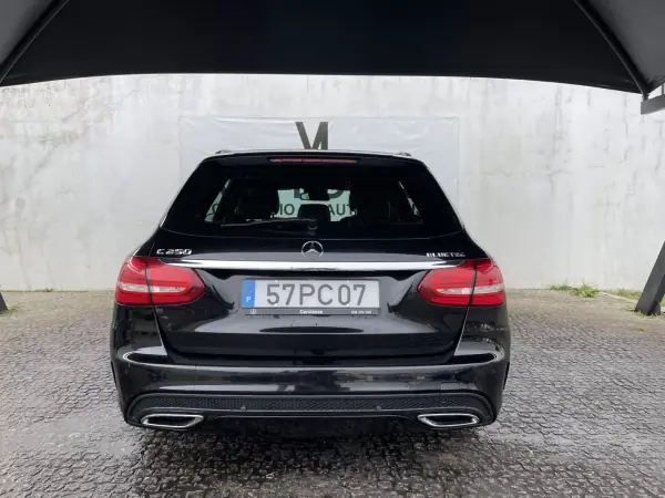 Mercedes-Benz C 250 2014 - 20500 EUR, 331193 km - AUTO.MOTO.pt - 331193km - foto 6 de 16