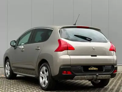 Peugeot 3008 2013 - 8900 EUR, 179677 km - AUTO.MOTO.pt - 179677km - foto 4 de 11