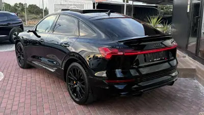 Audi e-tron Sportback 2022 - 39990 EUR, 82000 km - 82000km - foto 10 de 45