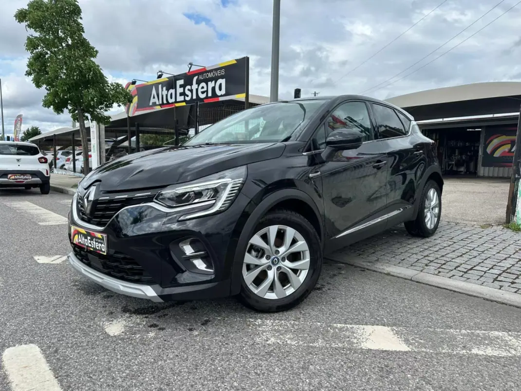 Renault Captur 2021 - 20900 EUR, 89427 km - AUTO.MOTO.pt - 89427km - foto 1 de 32