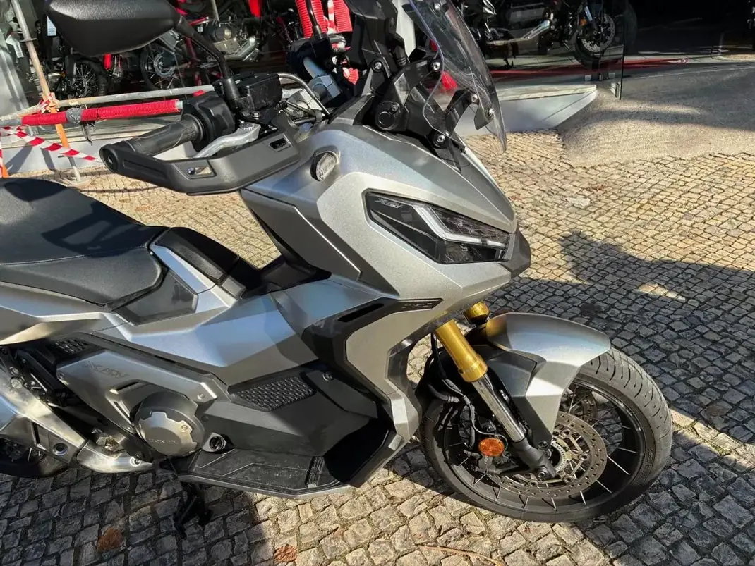 Honda 599 2021 - 9150 EUR, 45451 km - AUTO.MOTO.pt - 45451km - foto 5 de 14