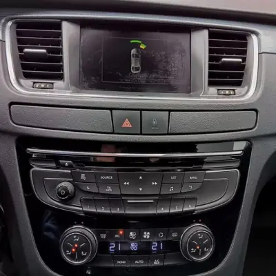 Peugeot 508 SW 2012 - 9900 EUR, 259271 km - AUTO.MOTO.pt - 259271km - foto 13 de 18