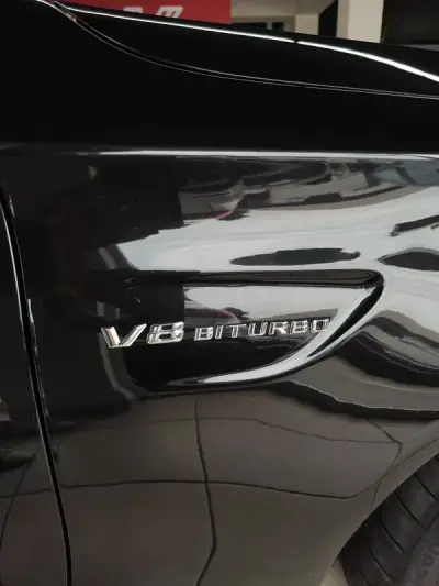 Mercedes-Benz C 63 AMG 2015 - 59500 EUR, 60000 km - AUTO.MOTO.pt - 60000km - foto 48 de 51