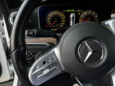Mercedes-Benz E 300 2019 - 33490 EUR, 105000 km - AUTO.MOTO.pt - 105000km - foto 40 de 46