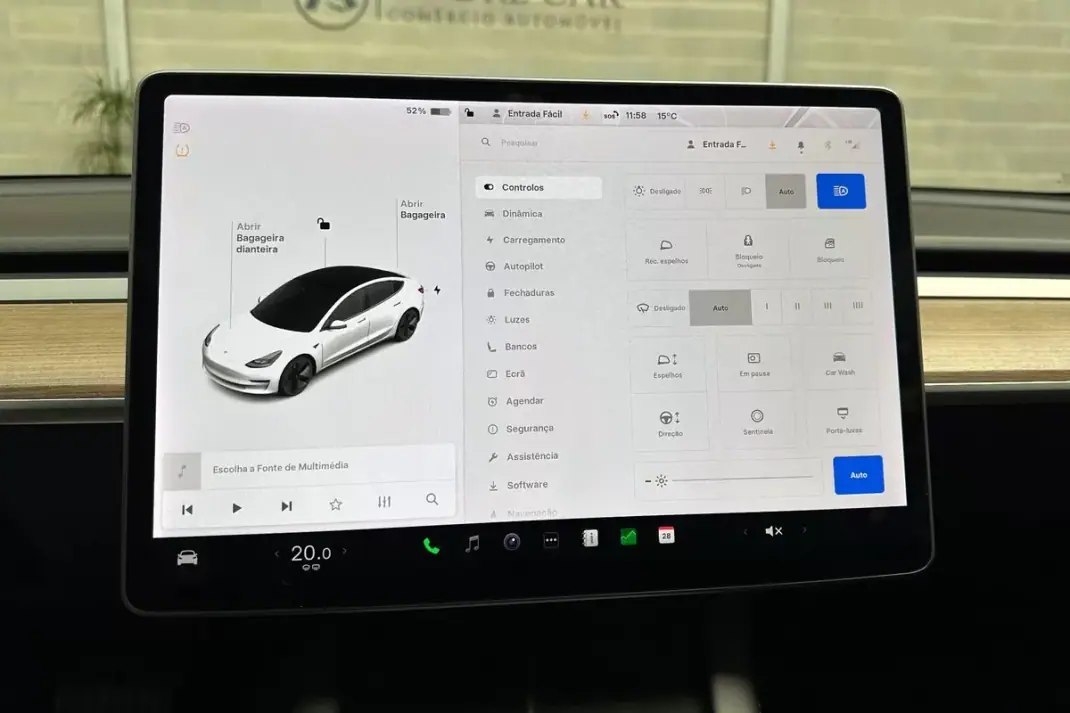 Tesla Model 3 2021 - 27450 EUR, 33801 km - AUTO.MOTO.pt - 33801km - foto 19 de 48