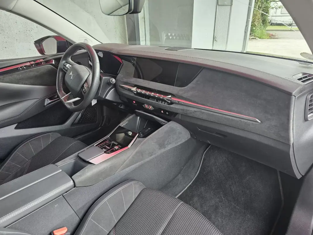 DS DS4 2022 - 22999 EUR, 150000 km - AUTO.MOTO.pt - 150000km - foto 11 de 15