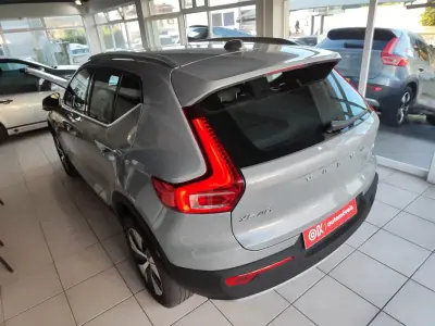 Volvo XC 40 2023 - 37650 EUR, 24400 km - AUTO.MOTO.pt - 24400km - foto 8 de 36