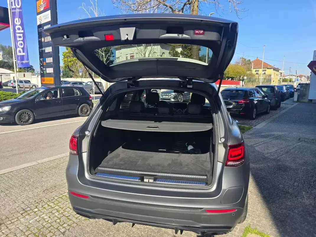 Mercedes-Benz GLC 300 2021 - 45980 EUR, 138000 km - AUTO.MOTO.pt - 138000km - foto 55 de 60