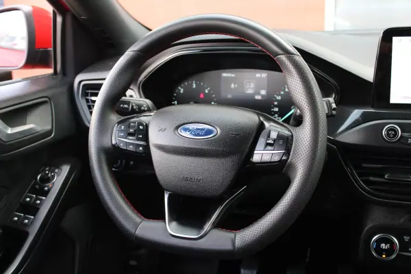 Ford Focus SW 2021 - 14990 EUR, 193000 km - AUTO.MOTO.pt - 193000km - foto 21 de 31
