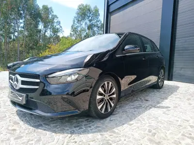 Mercedes-Benz B 180 2022 - 46000km